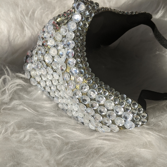 NEW Handmade Embellished Half Skull Mask - Picture 7 of 8